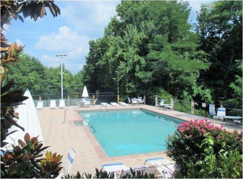 Two Bedroom Ski Mountain Road 39a