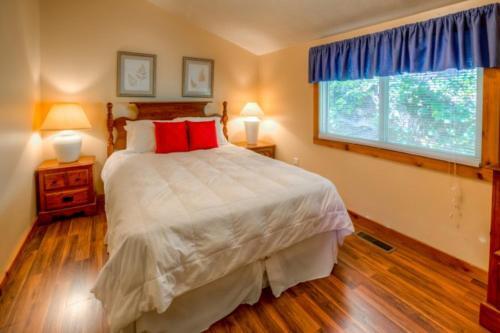 Two Bedroom Ski Mountain Road 39a