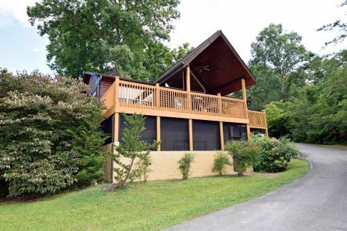 1715 Moonshine Hollow