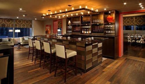 Hotel Cambridge Suites
