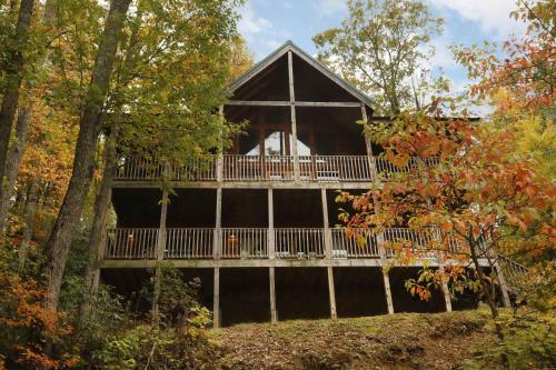 Above It All #446 - Four Bedroom Cabin