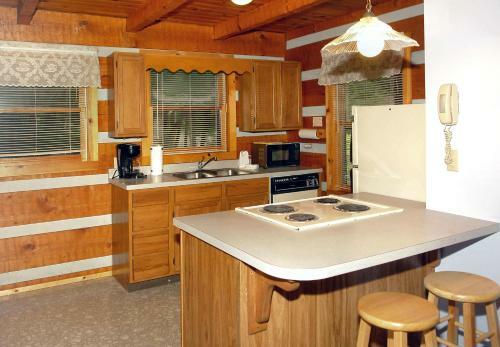 Puppy Love #1619 - One Bedroom Cabin