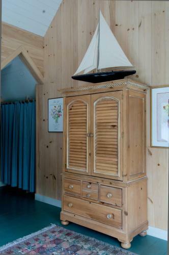 Coveside Bed & Breakfast