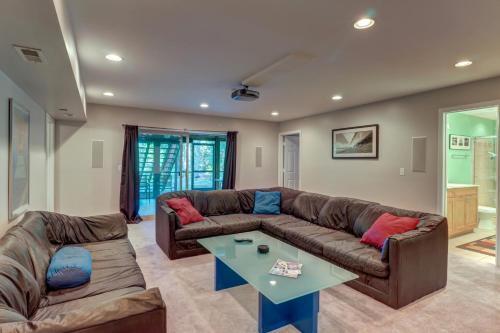 Hideaway Cove