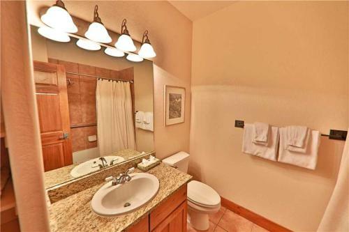 Apartamento Kicking Horse Lodges 5-202 Condo
