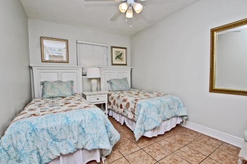 Boardwalk 582 Apartment