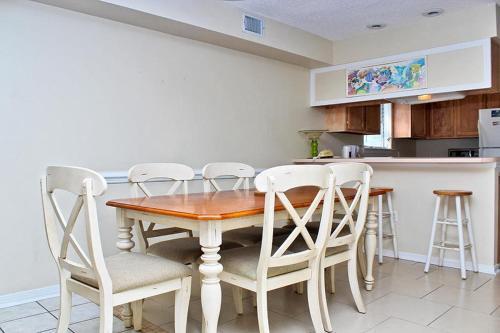 Bonhomme Richard West Holiday Home