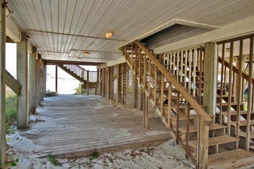 Bonhomme Richard West Holiday Home