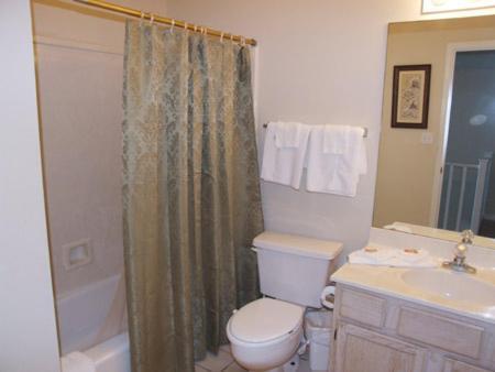 Bonhomme Richard West Holiday Home