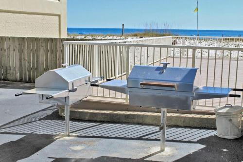 Boardwalk 986 Apartment