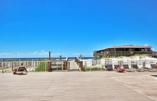 Boardwalk 986 Apartment