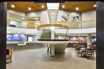 Hotel Holiday Inn Express Detroit Warren