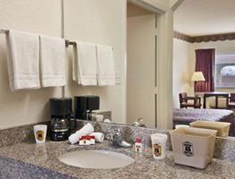 Hotel Super 8 Houston Brookhollow Nw