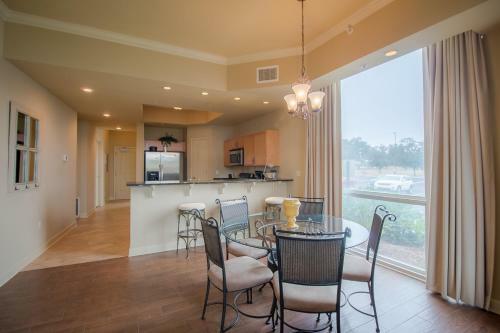 Sienna 101 - Two Bedroom Apartment