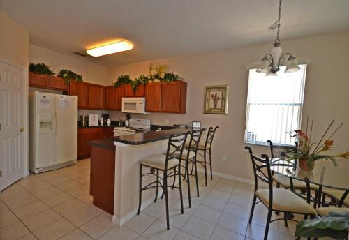 Villa Calabay Parc At Tower Lake 215835