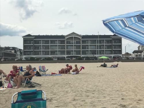 Ocean Front Condo In The Heart Of Hampton Beach