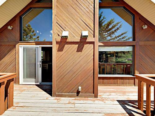 1634 Cedarbark Lane Cabin