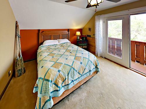 1634 Cedarbark Lane Cabin