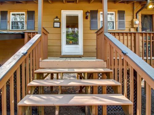 Artisan Hideaway