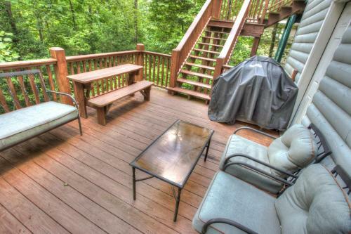 Helen Hideout Cabin