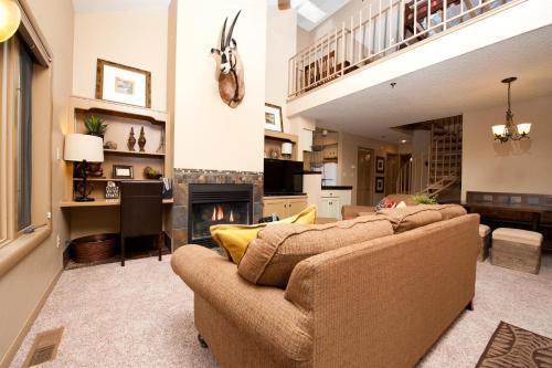 Pine Acres - Unit 112