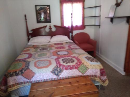 Motel Harney Camp Cabins