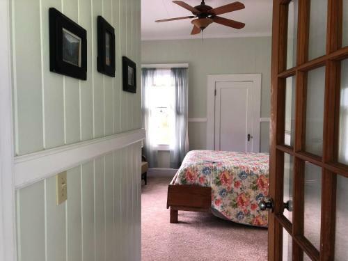 Old Hawaiian Bed And Breakfast
