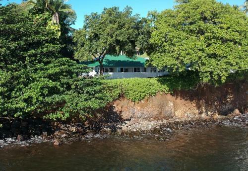 Bay House Bed And Breakfast