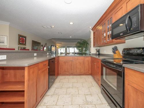 Villa 1848 Beachside Tennis