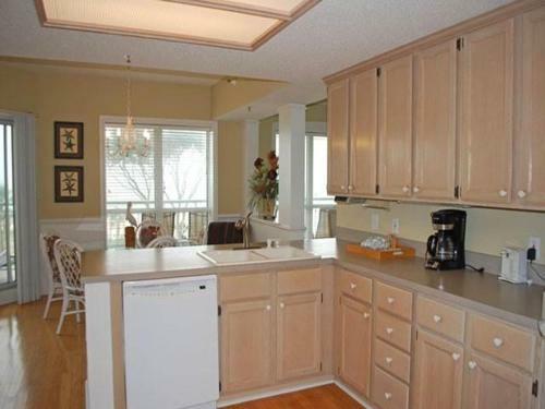 2420 Windsor II Villa