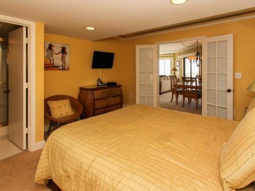 1506 Villamare