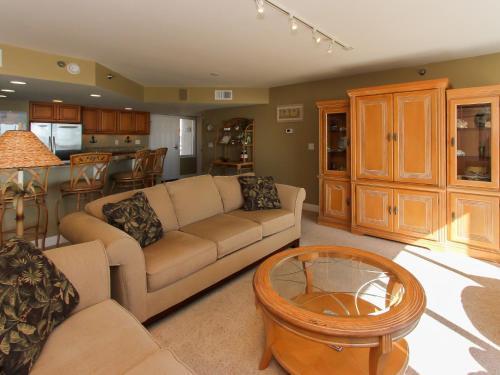 1506 Villamare