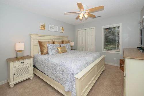 6 Cannon Row Home