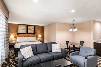Southfork Hotel