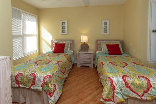 40 Ocean Breeze Townhouse