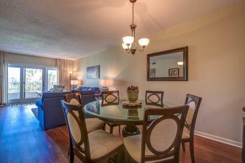 Villa 134 Shorewood