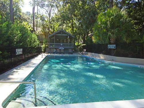 28 Hickory Cove Villa