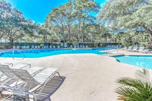 1764 Bluff Villas
