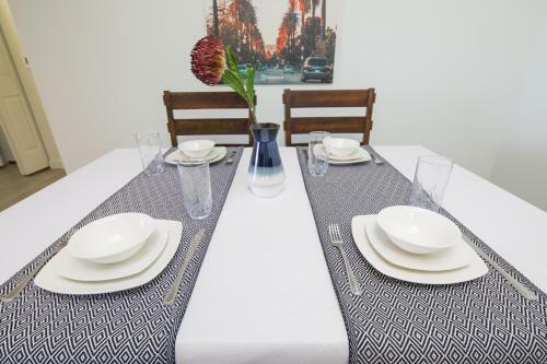 Apartamento Luxury 2bd Condo W City View Balcony