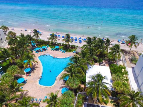 2beds 2baths Apartment On The Beach!