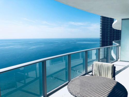 Apartamento Hide Beach Residences