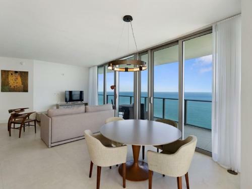 Apartamento Hide Beach Residences