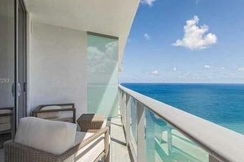 Apartamento Hide Beach Residences