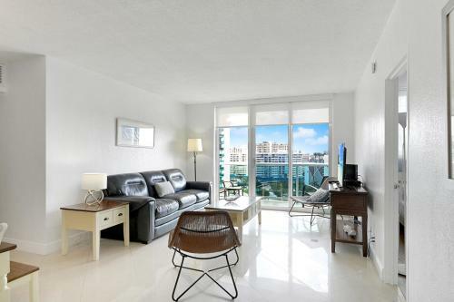 Apartamento 2 Bedrooms 2 Full Bathrooms Apt. On The Beach