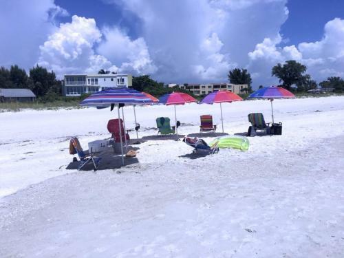 Anna Maria Island Beach Paradise 10 Studio Apartment