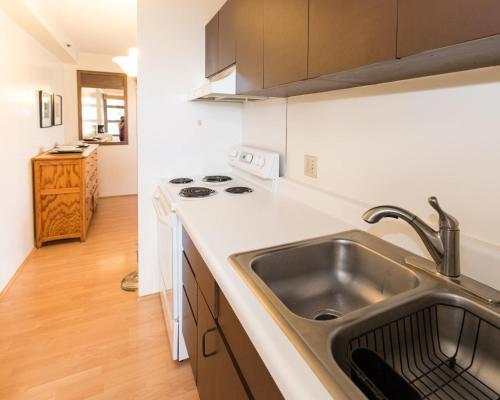Apartamento Waikiki Banyan Tower 1 Suite 1013