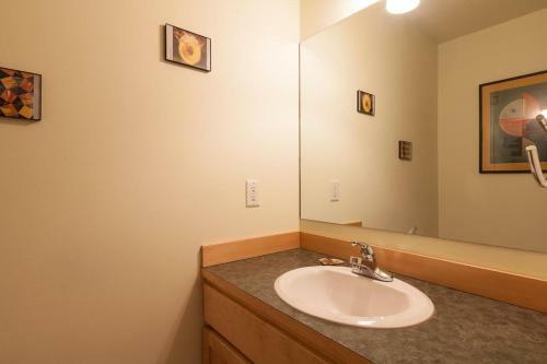 Salmon-river Vw-ac-3br/2.5 Ba