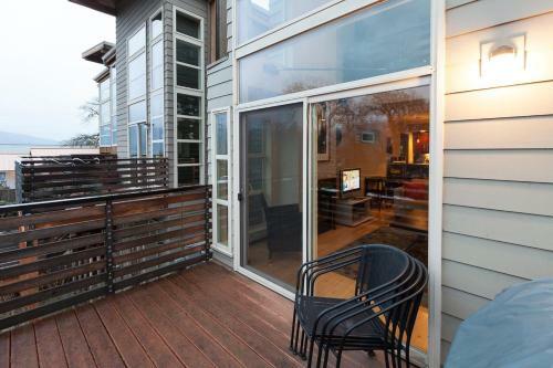 Alexanders-rvr/mt Vw-ac-3br/3b