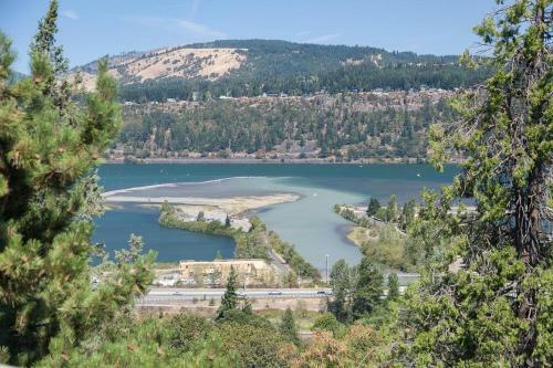 Marina Vw-river Vw-ac-4br/3ba