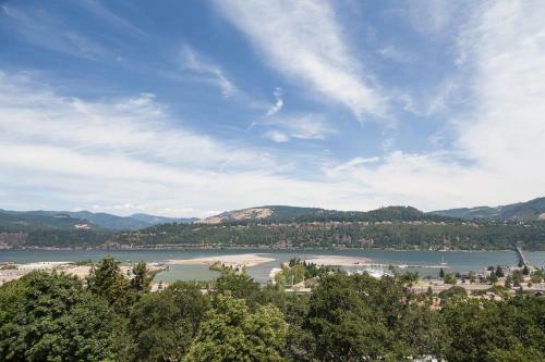 Raven’s Vw-river Vw-ac-3br/2.5b